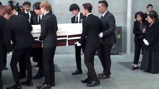 SHINee Jonghyun Funeral full part 1 [upl. by Jadd]