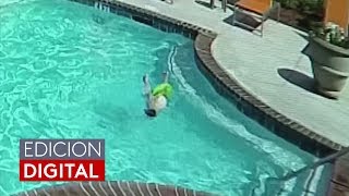 Niña de 10 años salva de morir ahogada en la piscina a su hermana menor [upl. by Aimaj]