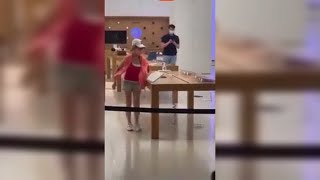 WATCH Angry customer destroys an Apple Store because of poor service [upl. by Icrad]