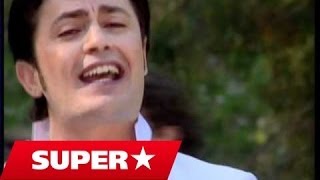 Sinan Hoxha  Mamin babin e mashtron Official Video [upl. by Miriam]