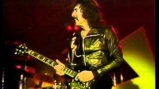 Black Sabbath  Neon Knights Live In NY 1980 [upl. by Marten]