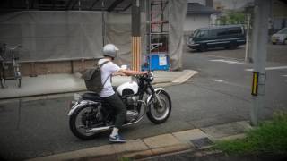 MOTOR ROCK Kawasaki W650 Custom [upl. by Anaehs]