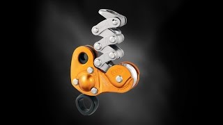 ZIGZAG  Mechanical Prusik for arborists  Petzl [upl. by Telocin]