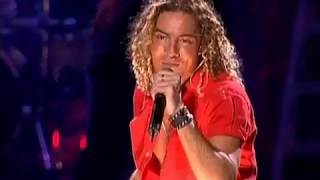 David Bisbal  Corazón Latino Gira Bulería [upl. by Jacquelin]