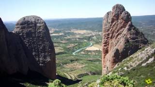 Vuelta a los Mallos de Riglos  Rutas de senderismo en Huesca [upl. by Cheke]