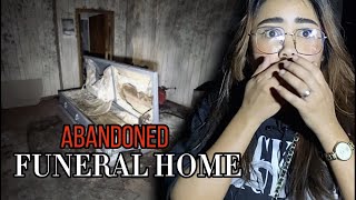 Exploring an ABANDONED FUNERAL HOME at 3AM [upl. by Eimas300]