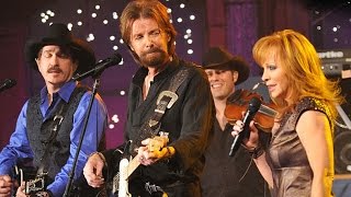 💜 Brooks amp Dunn 💜 Reba 💜 Cowgirls Dont Cry 💜 Live Performance 💜 [upl. by Hazlip513]