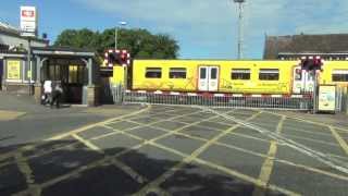 Birkdale Level Crossing [upl. by Hakeem]