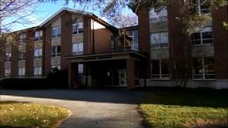 Schlosser Dorm Tour l Elizabethtown College [upl. by Nameerf]