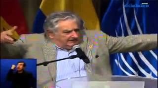 Discurso de José Mujica en la cumbre de UNASUR  Ecuador [upl. by Nahtnaoj]