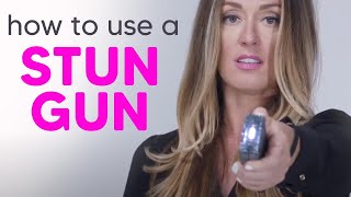 How to use a Stun Gun BlingStings Stunning Gun [upl. by Magill]